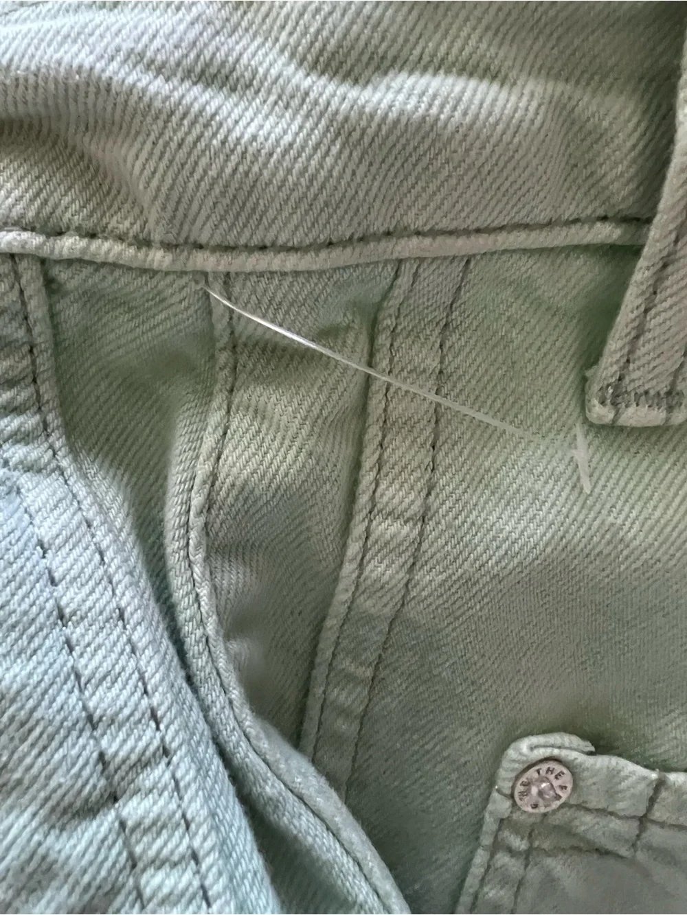Free People We The Free Lucky You Mid Rise Barrels in Pistachio Size 24 NWOT